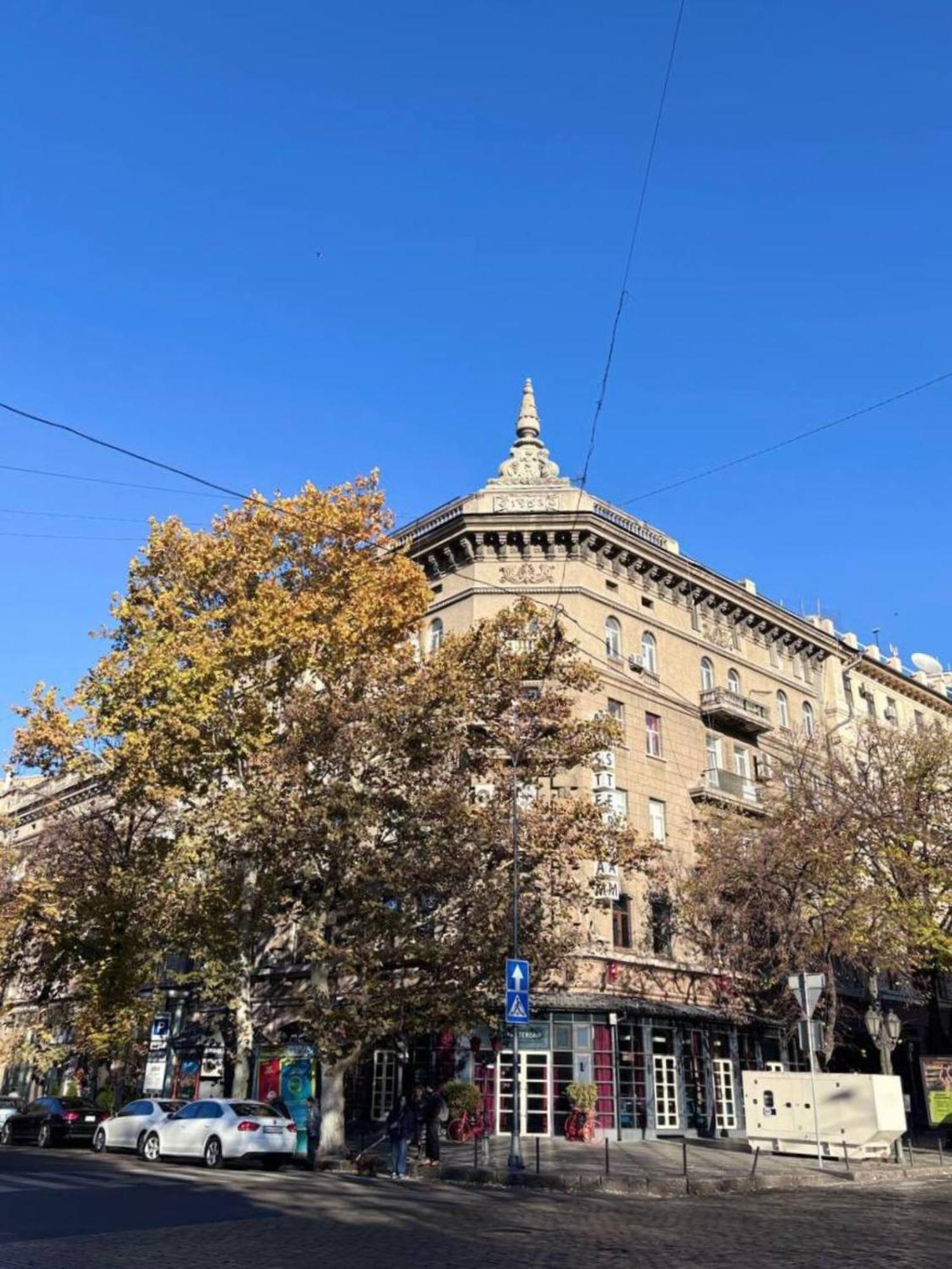 Отель Odeska Astoria Одесса Экстерьер фото